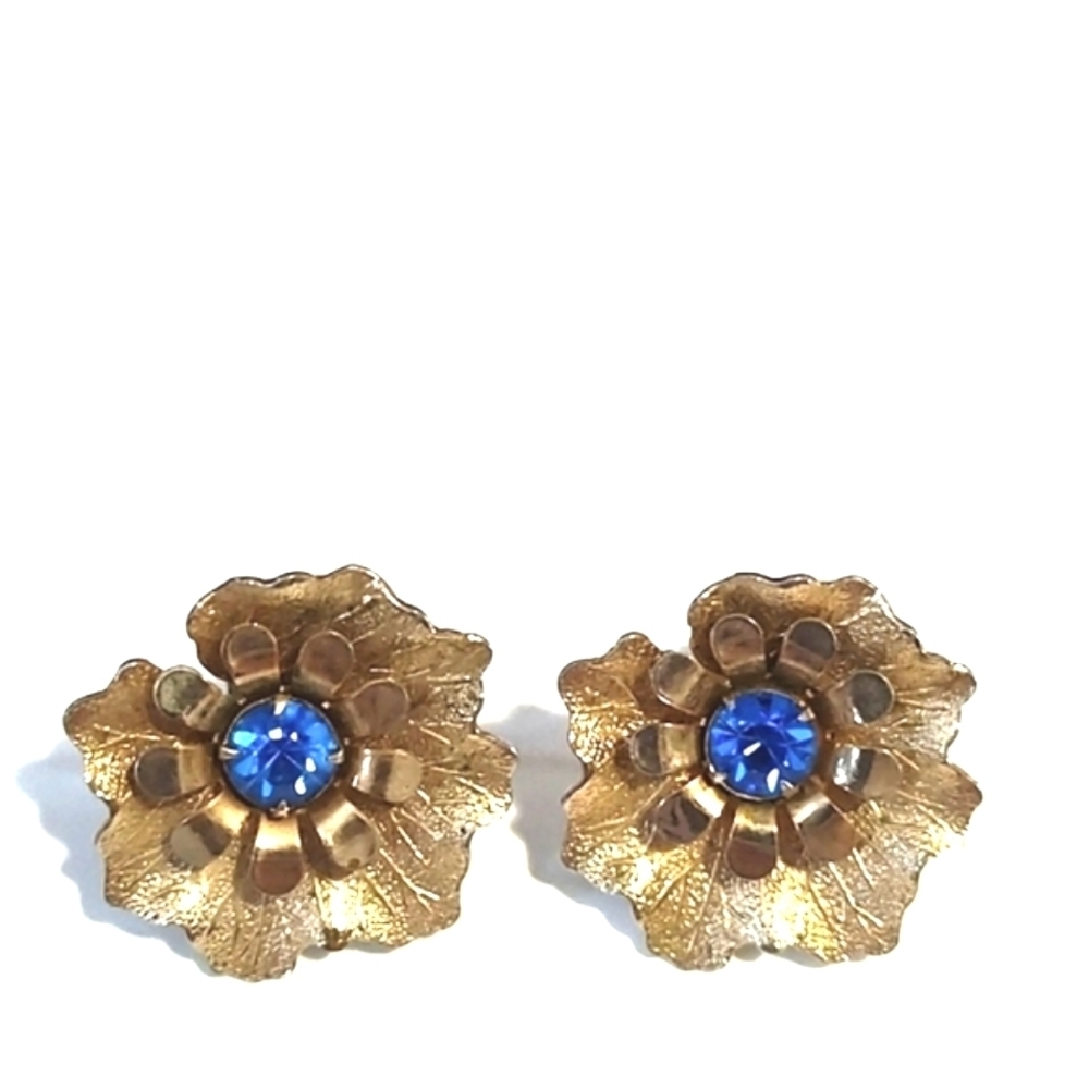 VINTAGE AQUAMARINE CRYSTAL STONE GOLD-TONE FLORAL SCREW-BACK 1" EARRINGS